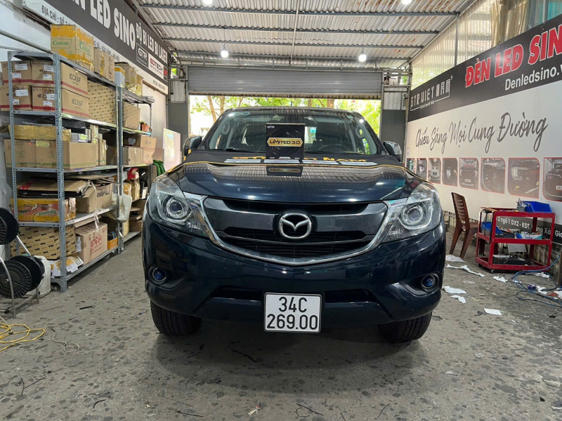 Độ đèn nâng cấp ánh sáng Bi GTR Limited 3.0 cho xe Mazda BT50